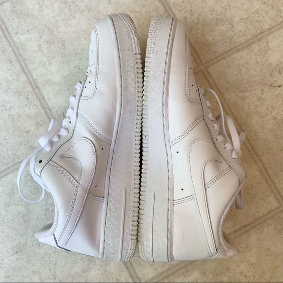 SOLD - Nike Air Force 1 (Low ‘07) - good used condition - Picture 9 of 12